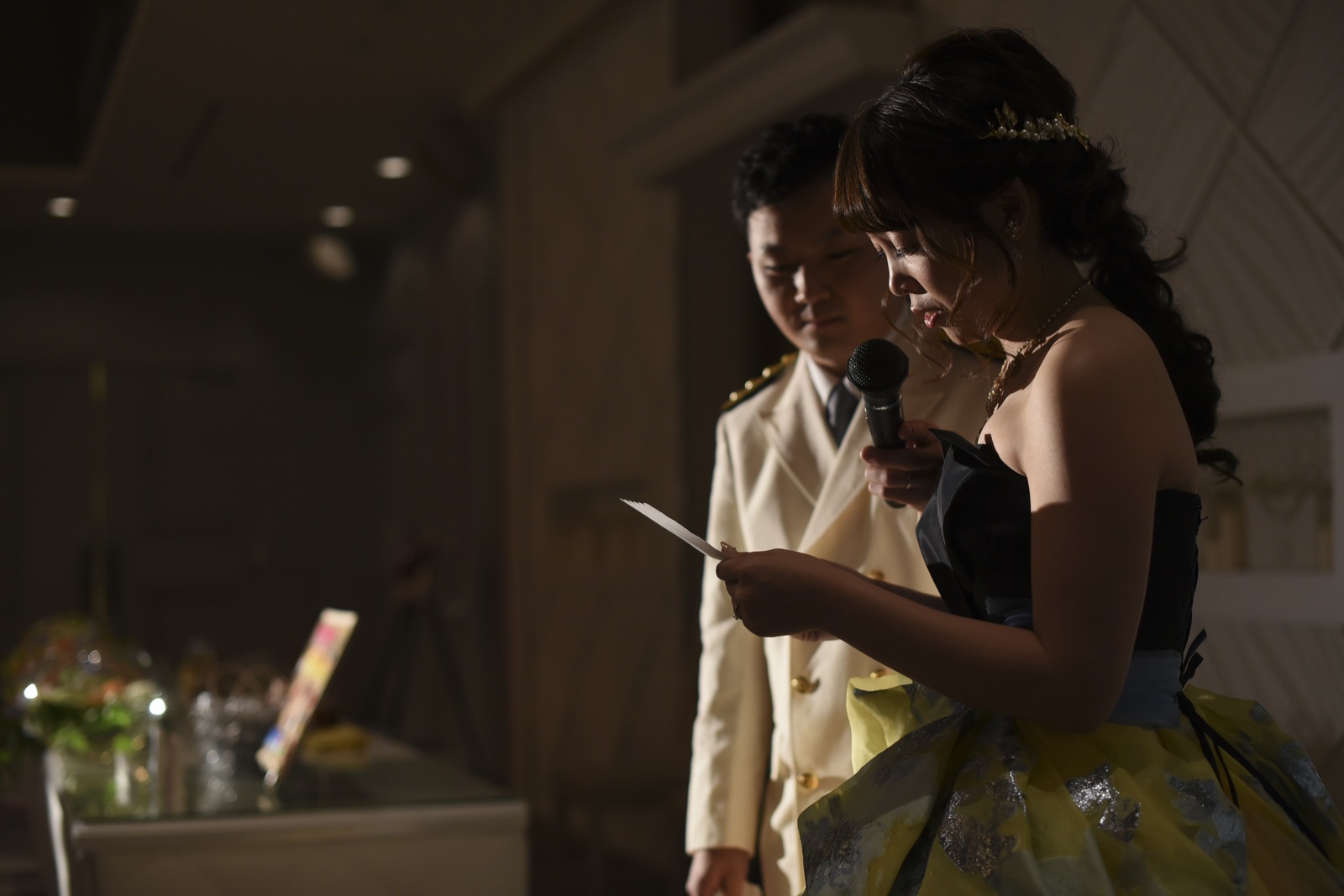 徳島市の結婚式場ブランアンジュで感謝のお手紙を朗読する新婦様